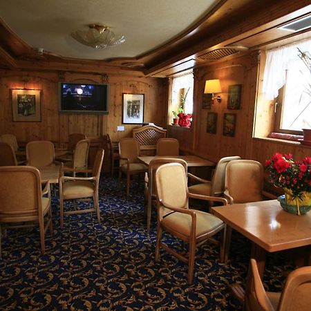 Alpen Hotel Vidi مادونا دي كامبيليو المظهر الخارجي الصورة