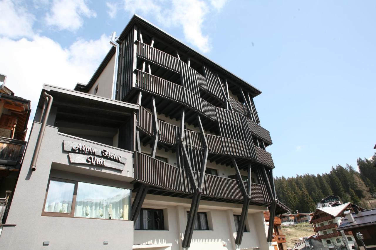 Alpen Hotel Vidi مادونا دي كامبيليو المظهر الخارجي الصورة