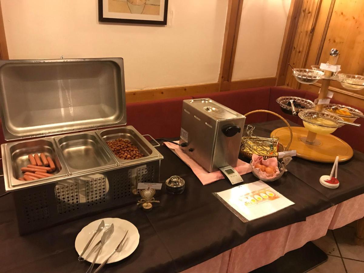 Alpen Hotel Vidi مادونا دي كامبيليو المظهر الخارجي الصورة