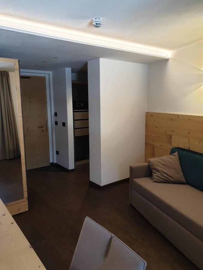 Alpen Hotel Vidi مادونا دي كامبيليو المظهر الخارجي الصورة