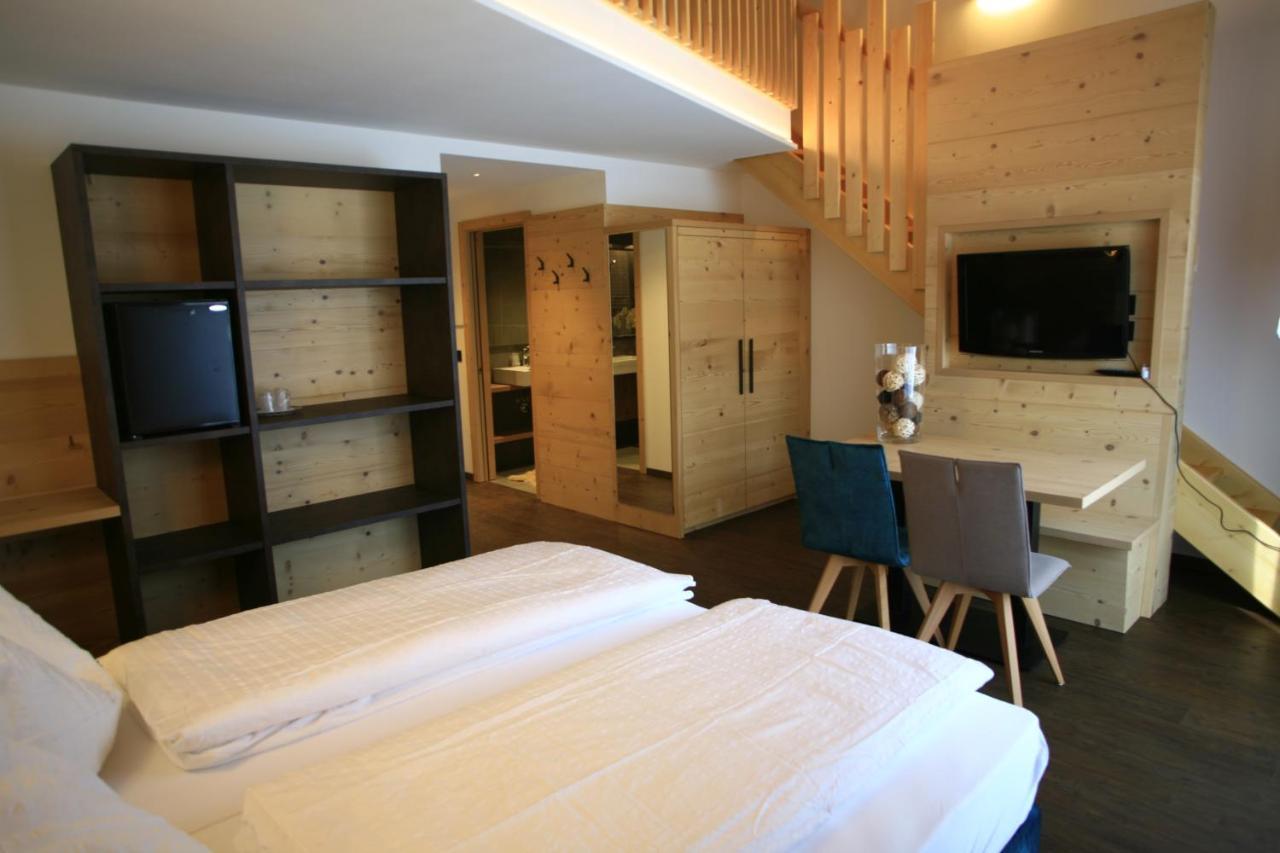 Alpen Hotel Vidi مادونا دي كامبيليو المظهر الخارجي الصورة