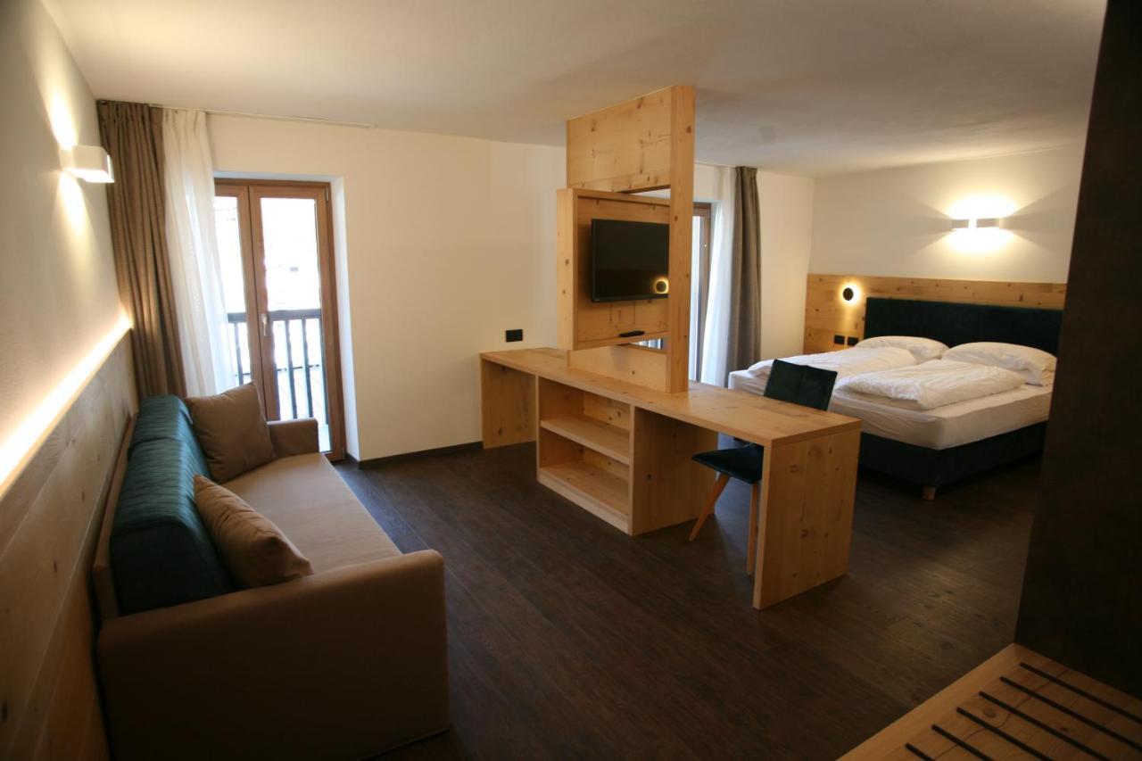 Alpen Hotel Vidi مادونا دي كامبيليو المظهر الخارجي الصورة