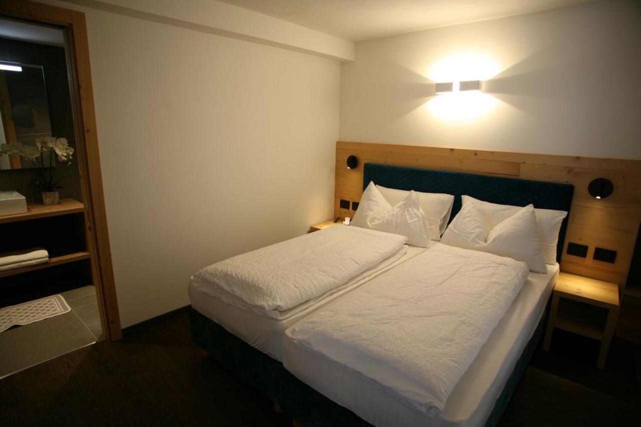 Alpen Hotel Vidi مادونا دي كامبيليو المظهر الخارجي الصورة